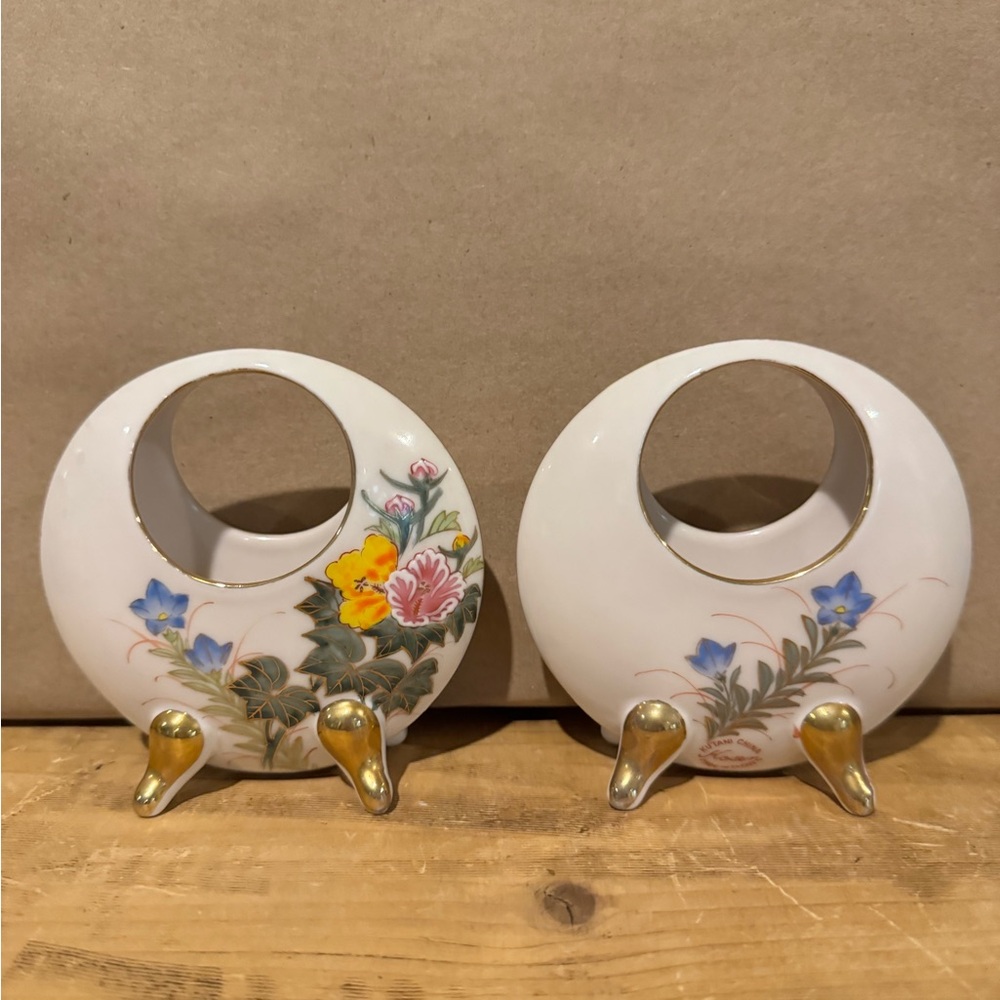 Vintage Kutani China Kosen Tea Set Pieces With Two Bud Vases, Tea Plates - Picture 3 of 6